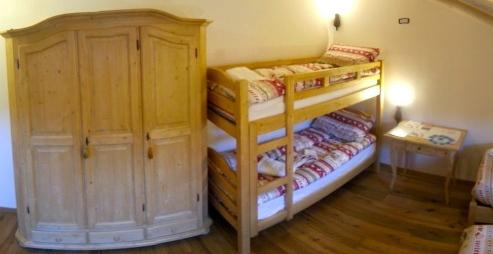 Beb La Stube Dei Partel Bed & Breakfast Ziano di Fiemme Eksteriør bilde