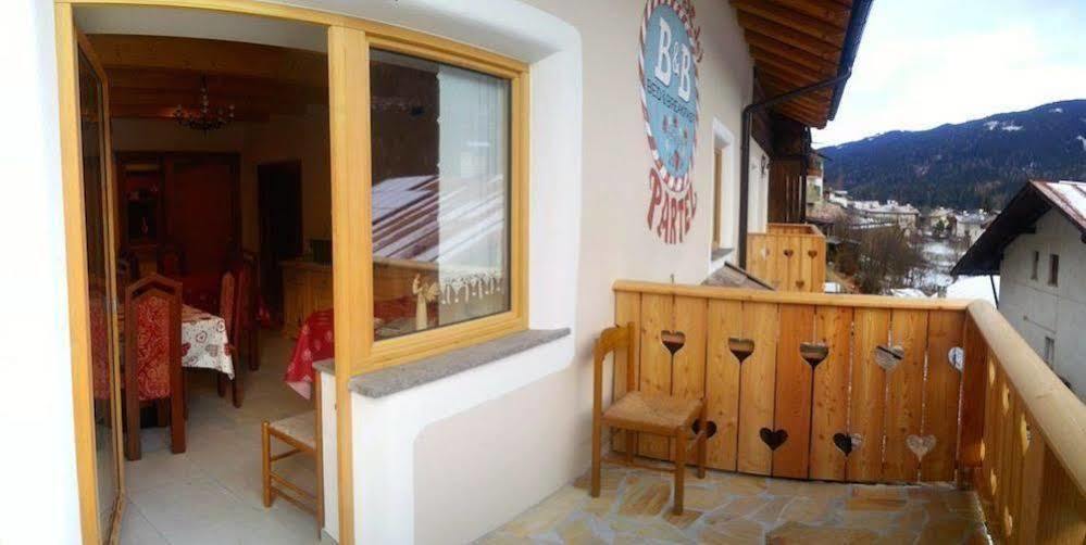 Beb La Stube Dei Partel Bed & Breakfast Ziano di Fiemme Eksteriør bilde